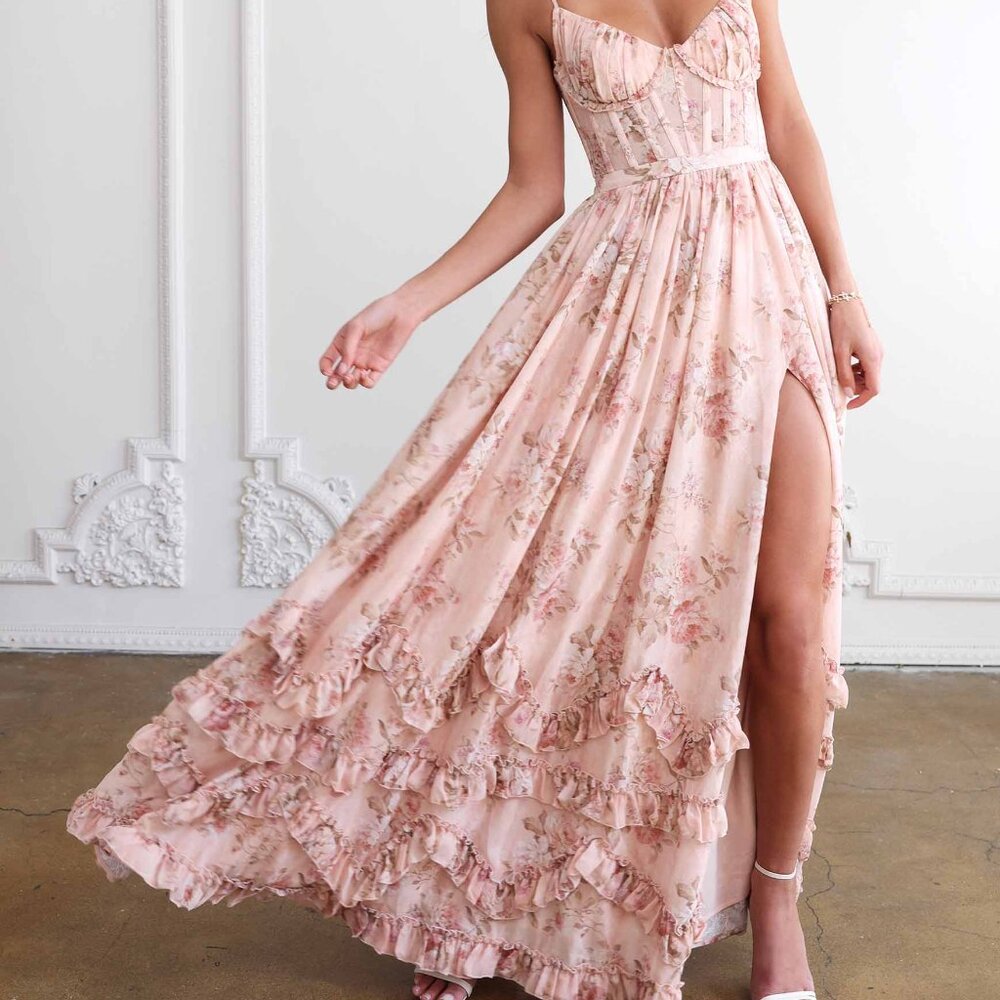 V. Chapman Carmen Dress in Peach Tapestry